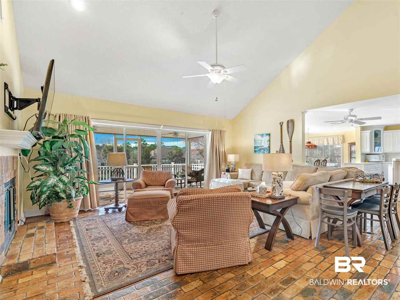 6343 County Road 95 Elberta, AL 36530 - Photo 22 of 50 Family room