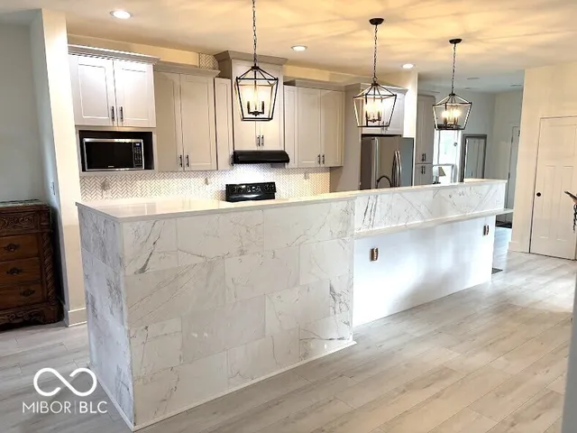 $439,900 | 401 Sanders Street, Indianapolis, IN 46225