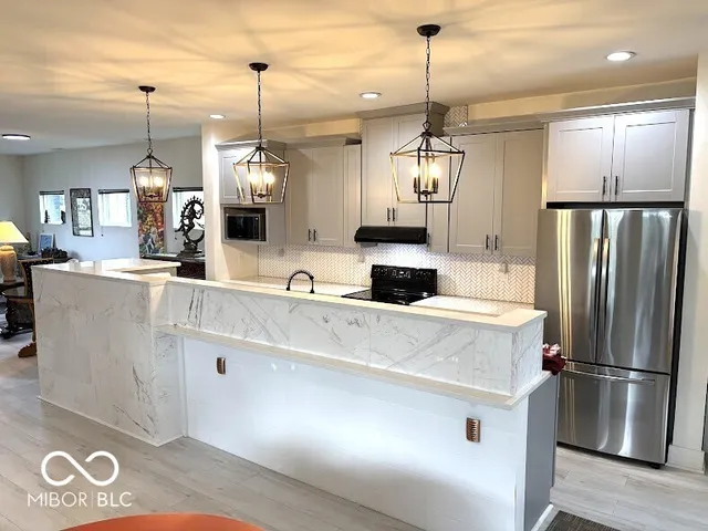 $439,900 | 401 Sanders Street, Indianapolis, IN 46225