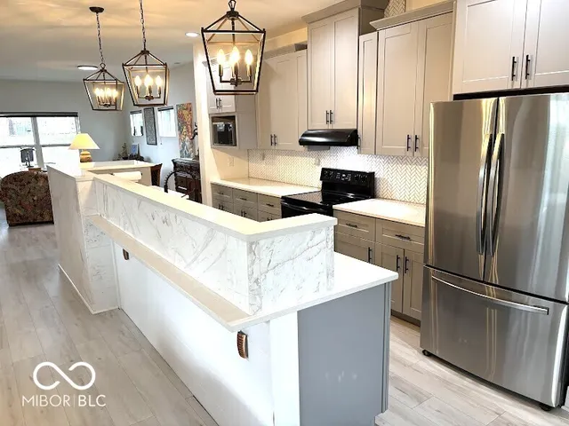 $439,900 | 401 Sanders Street, Indianapolis, IN 46225