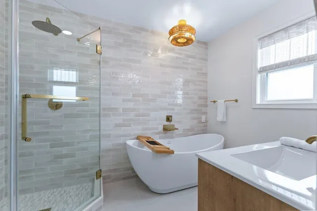 a view of an house with backyard porch and furniture