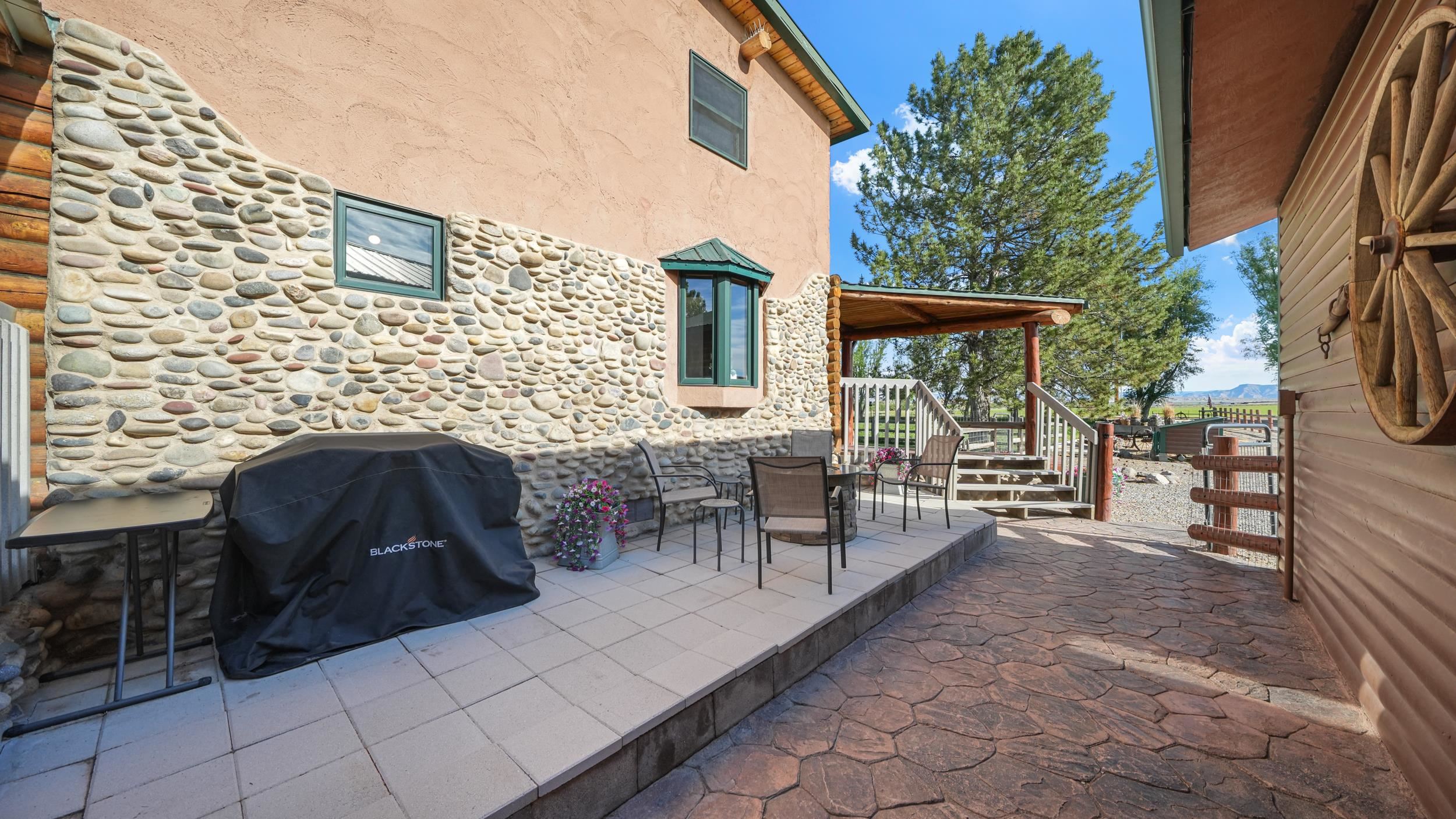 1355 N Road Loma, CO 81524 - Photo 10 of 41 Gallery Image 10