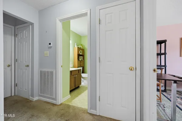 $199,000 | 25 Boone Hill Court, Unit 25, Gray, TN 37615