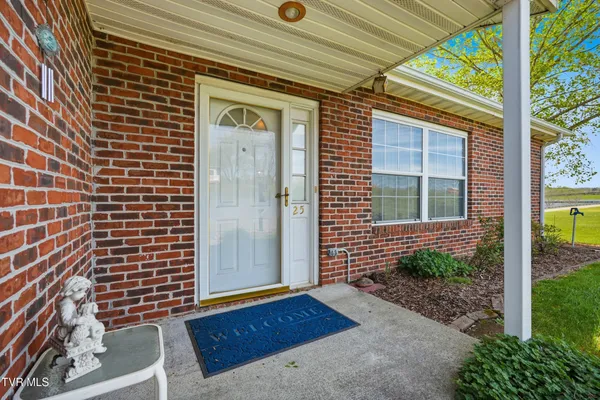 $199,000 | 25 Boone Hill Court, Unit 25, Gray, TN 37615