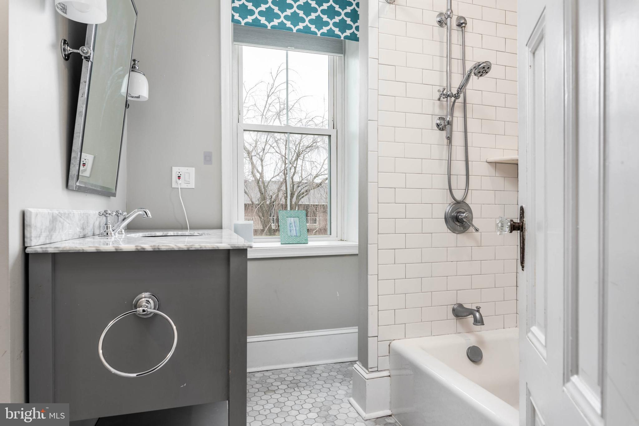 8157 Ridge Avenue Philadelphia, PA 19128 - Photo 24 of 31