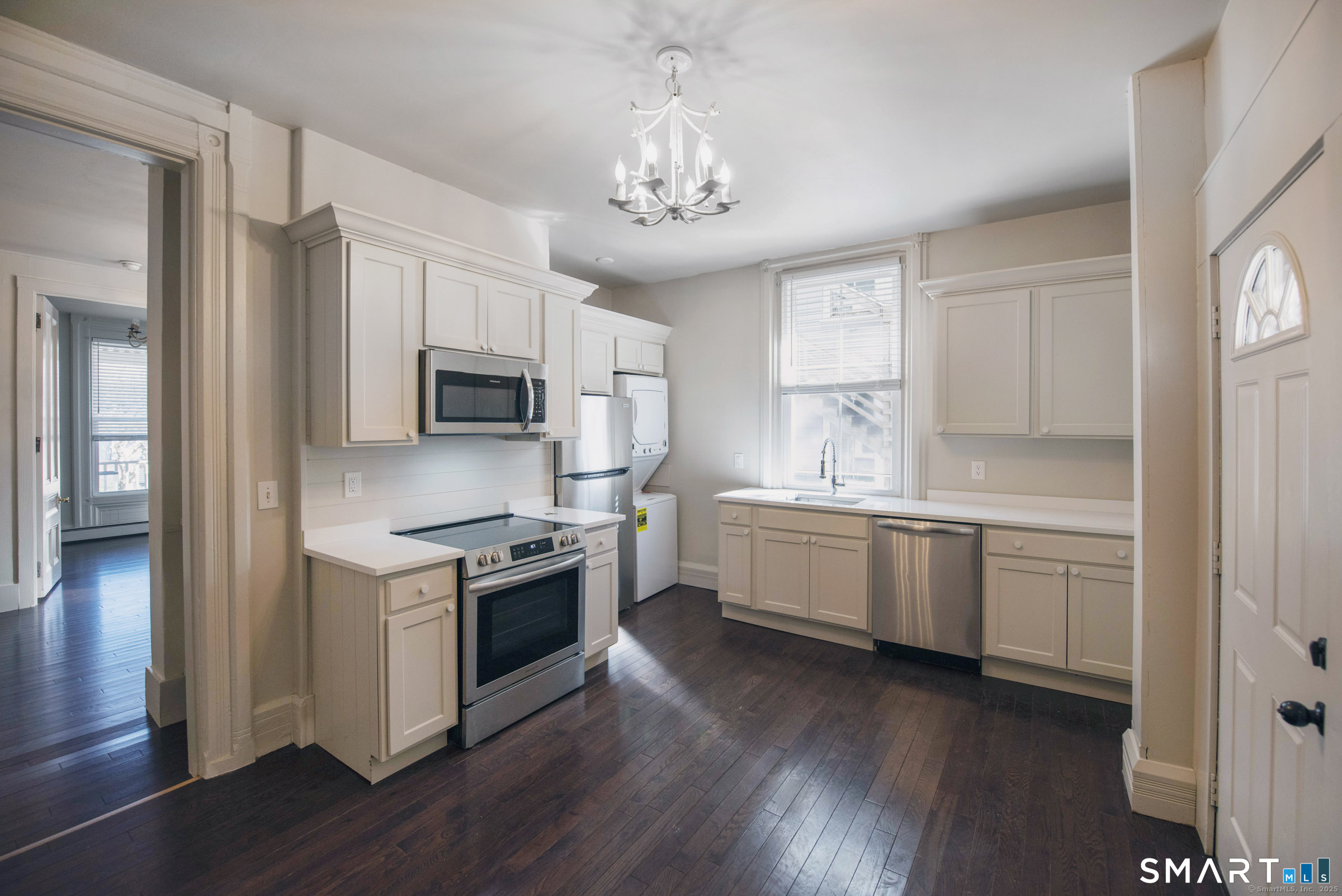 214 Broadway, Unit 2 Norwich, CT 06360 - Photo 2 of 13