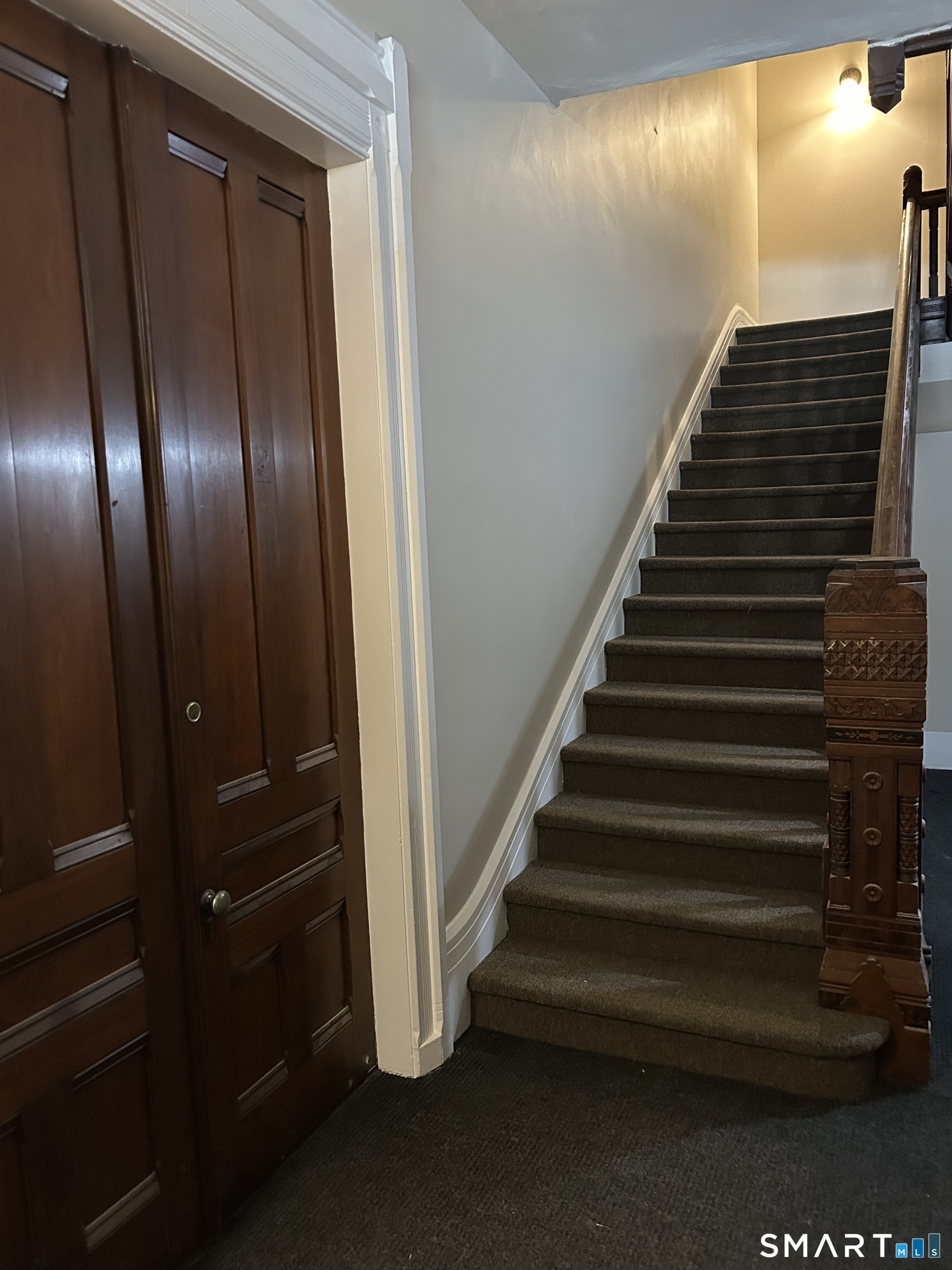 214 Broadway, Unit 2 Norwich, CT 06360 - Photo 3 of 11