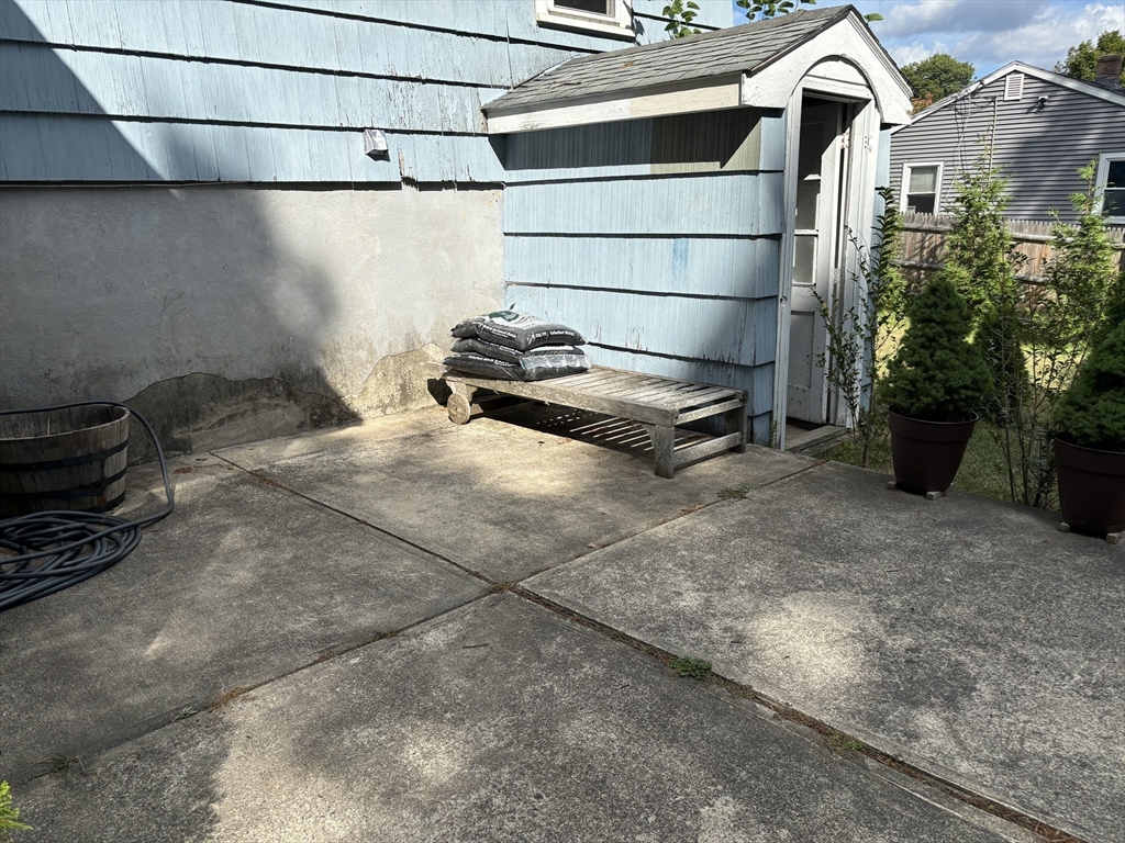 4 Eastern Avenue Burlington, MA 01803 - Photo 20 of 22 a backyard of a house