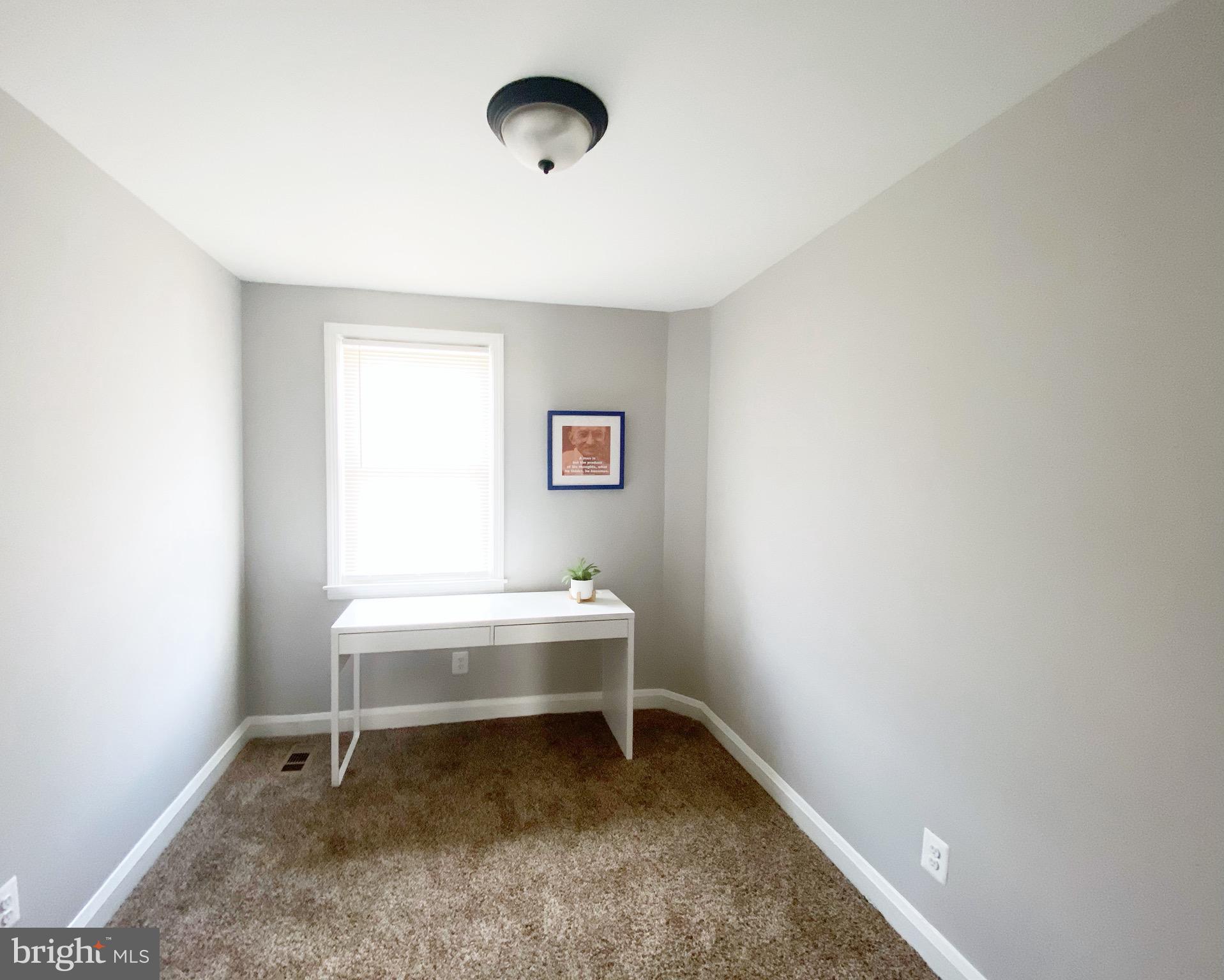 907 Kevin Road Baltimore, MD 21229 - Photo 11 of 17 2nd Bedroom