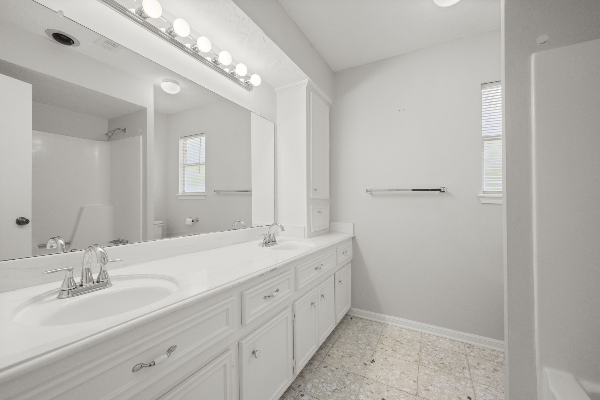 3915 Snag Lane Spring, TX 77388 - Photo 28 of 39 Gallery Image 28