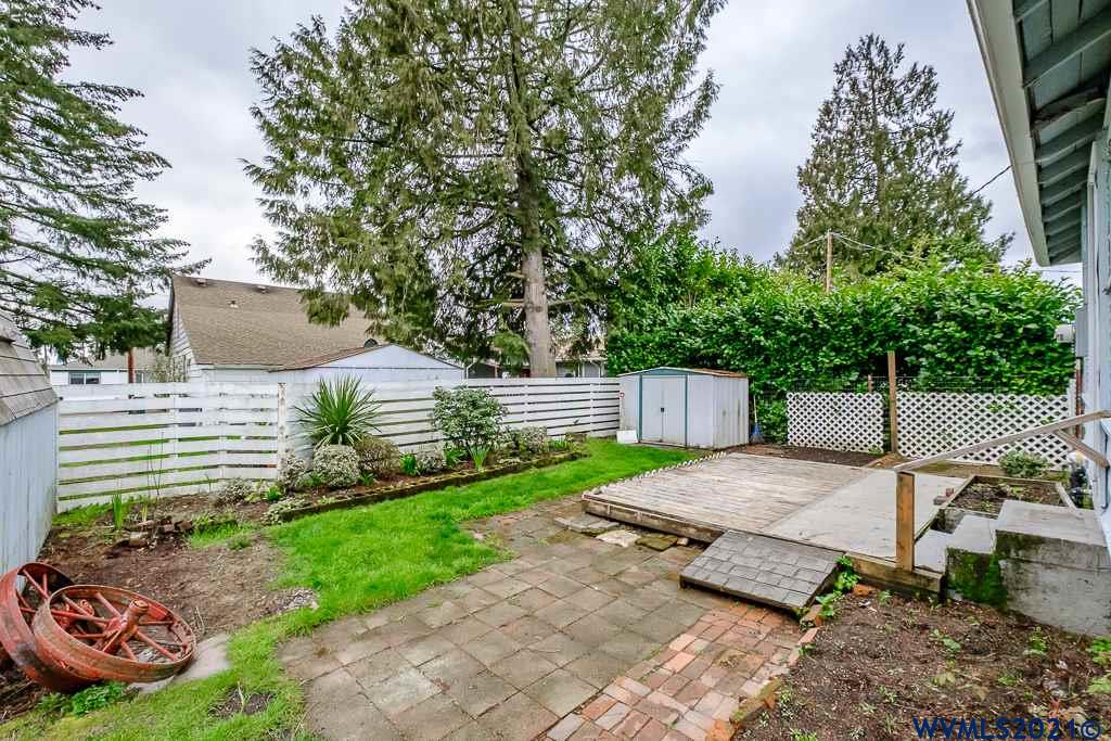 1310 Southwest 14th Avenue Albany, OR 97321 - Photo 35 of 37