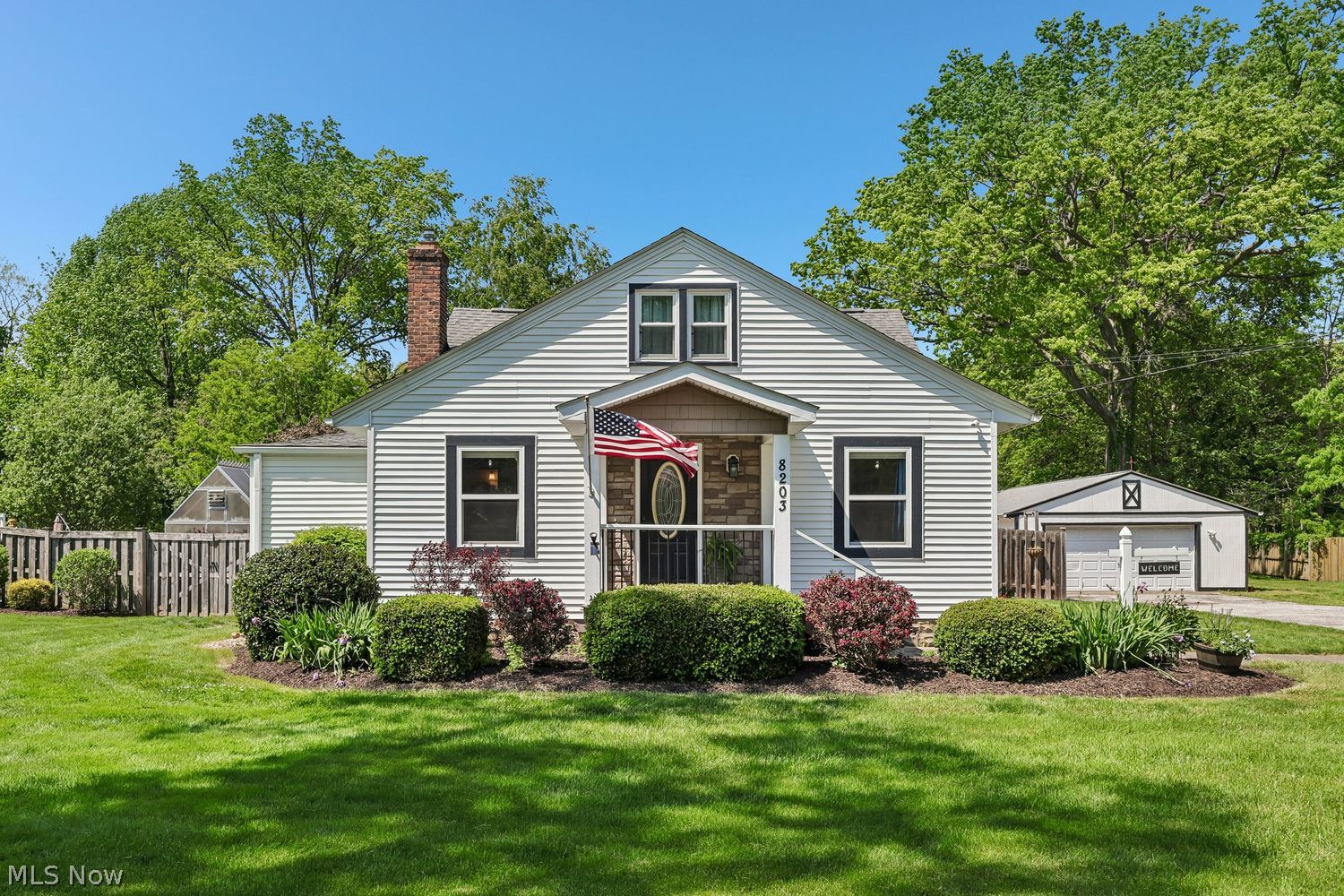 8203 Plains Road Mentor, OH 44060 - Photo 2 of 49