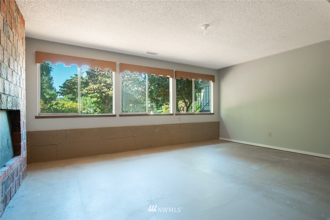 19020 131st Avenue Southeast Renton, WA 98058 - Photo 16 of 21 Gallery Image 16
