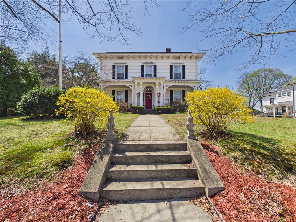 246 Harris Avenue Woonsocket, RI 02895 - Photo 2 of 39