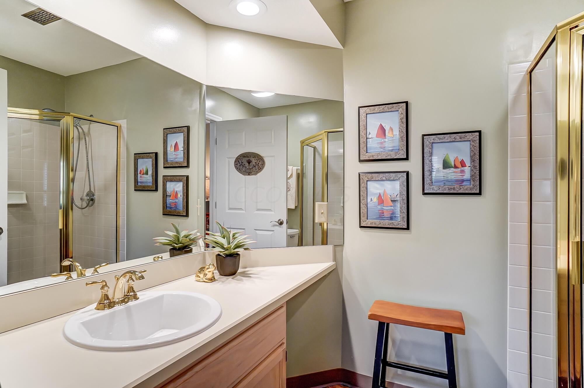 5820 Locbury Lane, Unit R Dublin, OH 43016 - Photo 20 of 29 043