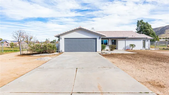 $559,000 | 9515 Juniper Street, Apple Valley, CA 92308