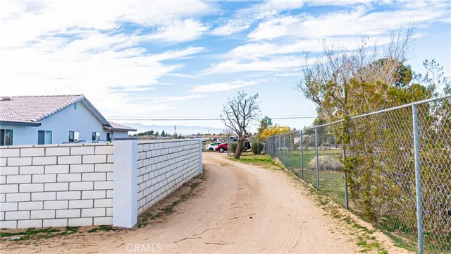 $559,000 | 9515 Juniper Street, Apple Valley, CA 92308