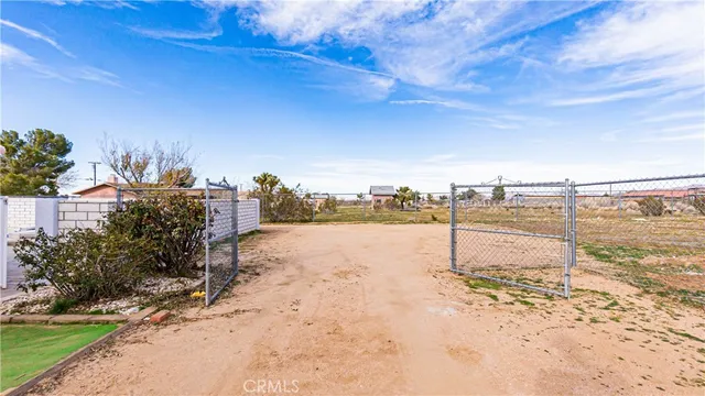 $559,000 | 9515 Juniper Street, Apple Valley, CA 92308