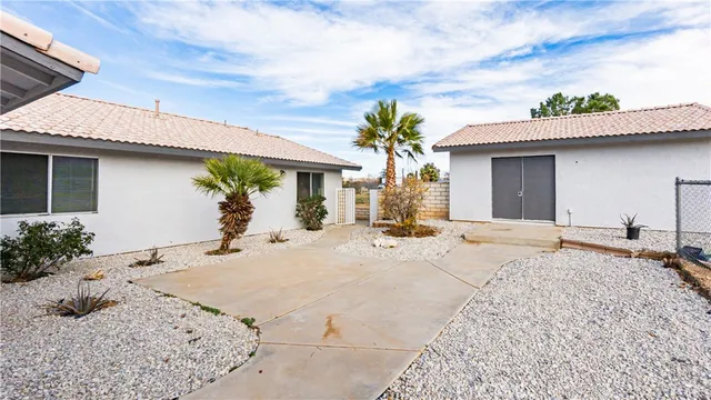 $559,000 | 9515 Juniper Street, Apple Valley, CA 92308