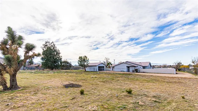 $559,000 | 9515 Juniper Street, Apple Valley, CA 92308