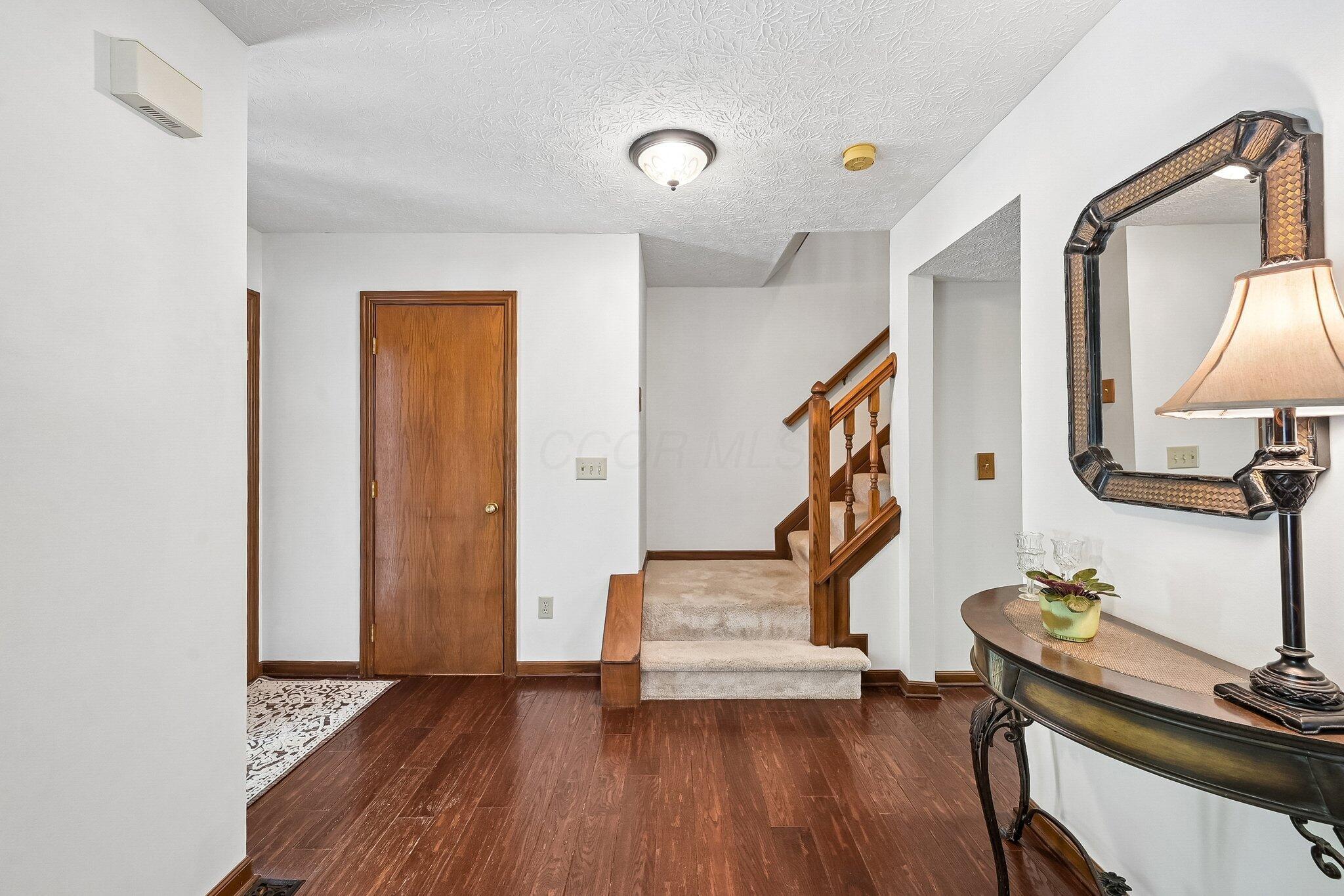 699 Ridenour Road Gahanna, OH 43230 - Photo 14 of 50