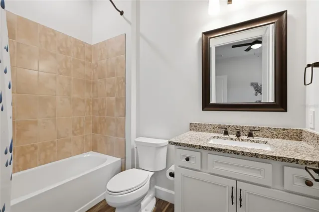 $1,249,000 | 18115 Littleton Place, Bradenton, FL 34202