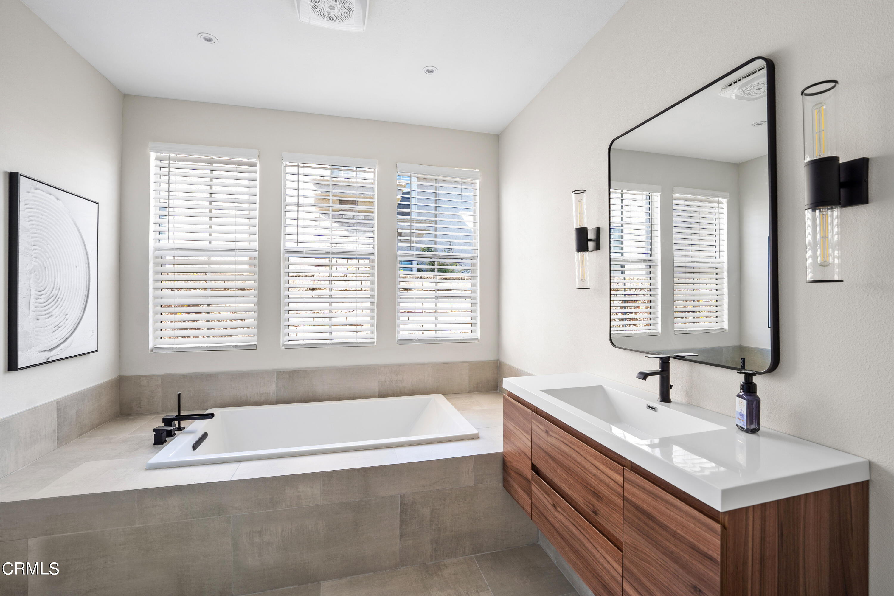 2331 Eagle Creek Lane Oxnard, CA 93036 - Photo 24 of 46 2331 Eagle Creek MLS-25