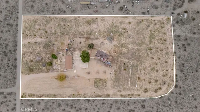 $370,000 | 18967 Tawney Road, Unit A/B, Adelanto, CA 92301