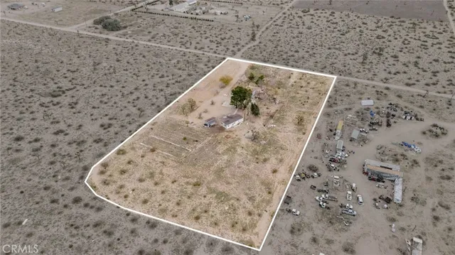 $370,000 | 18967 Tawney Road, Unit A/B, Adelanto, CA 92301