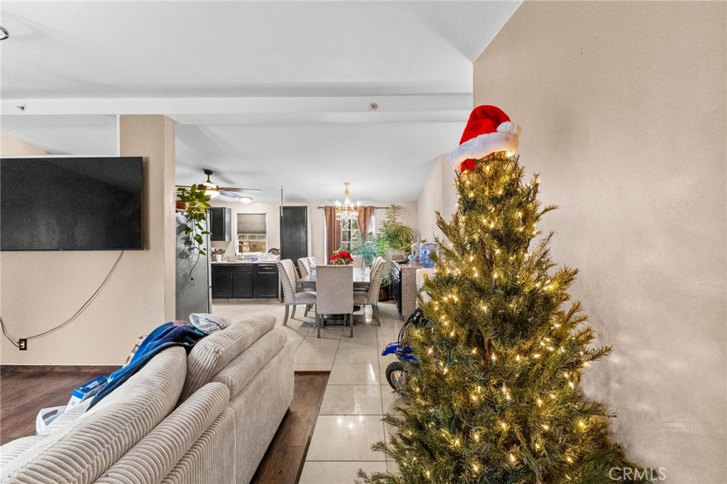 18967 Tawney Road, Unit A/B Adelanto, CA 92301 - Photo 5 of 28