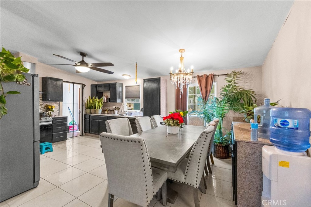 18967 Tawney Road, Unit A/B Adelanto, CA 92301 - Photo 9 of 28