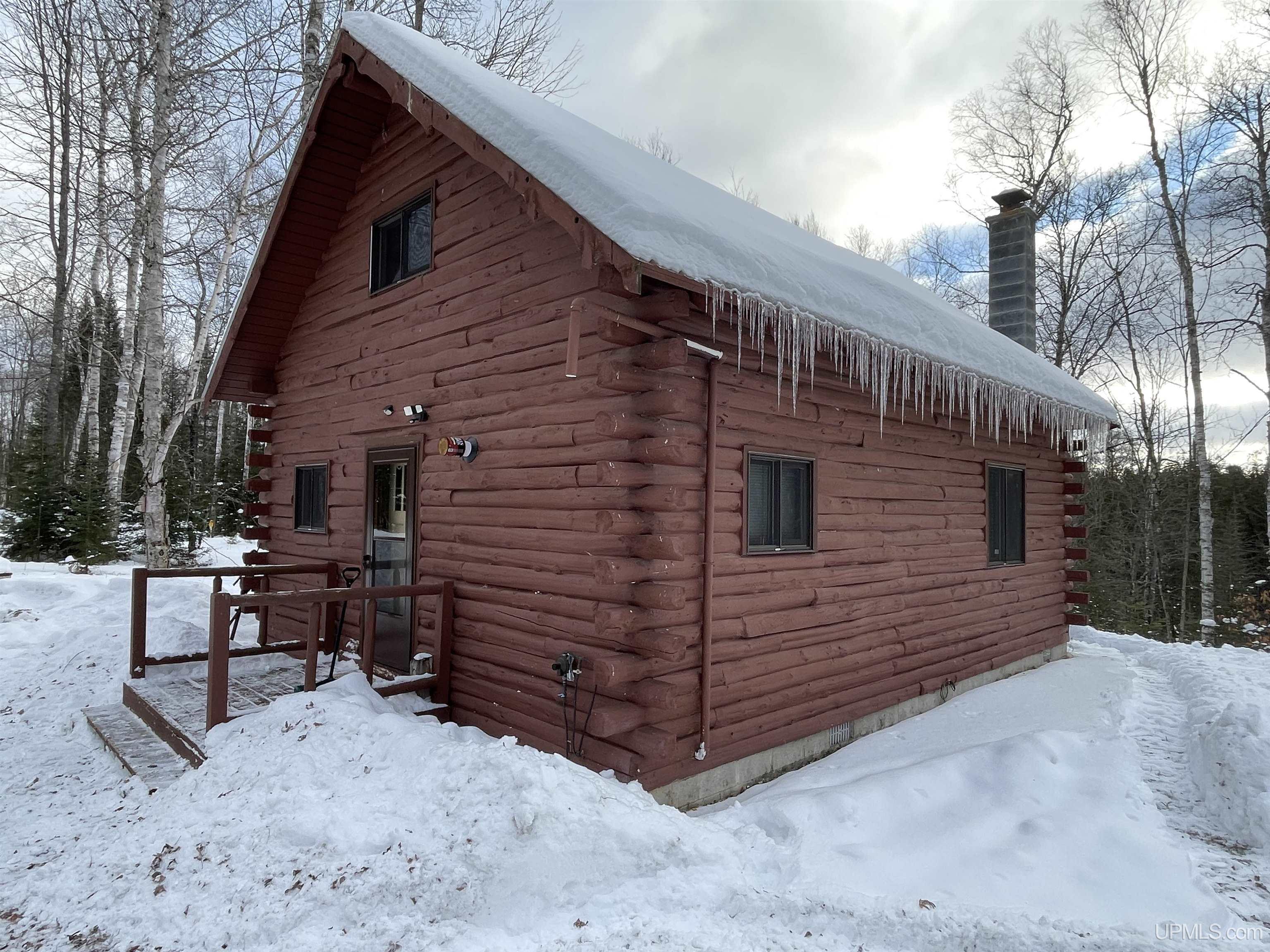 12237 33 Road Wetmore, MI 49895 - Photo 1 of 40 Gallery Image 1