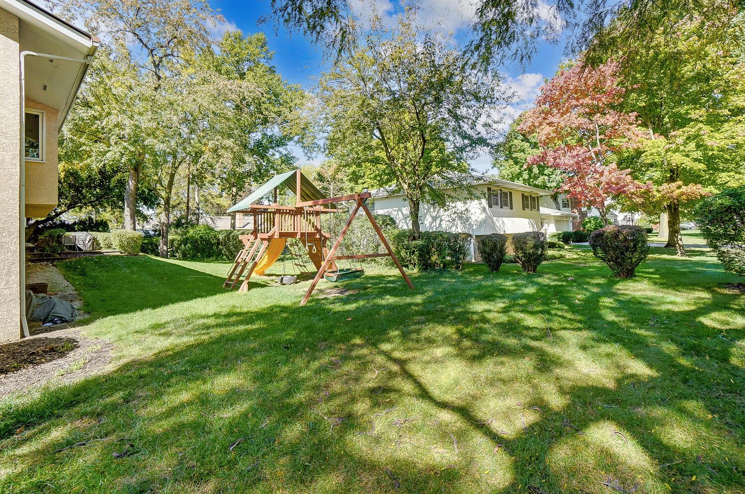 2811 Halstead Road Columbus, OH 43221 - Photo 62 of 64 50042820-065_web