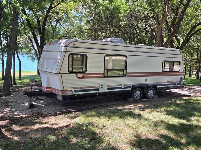 $128,000 | 69 East Sugar Lake Drive, Mound City, KS 66056