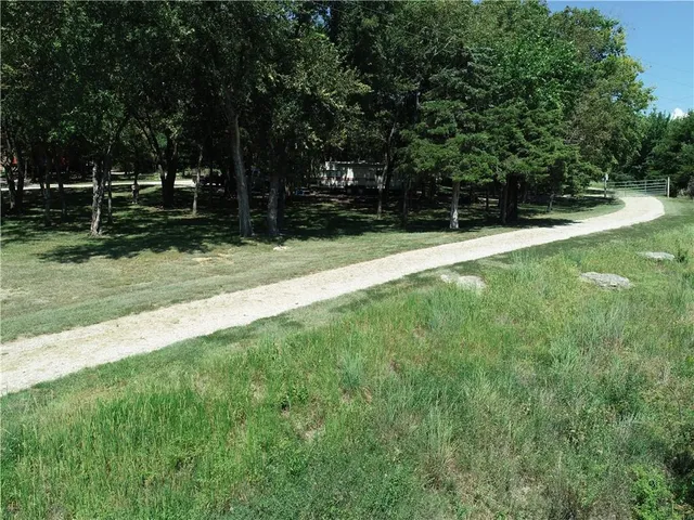 $128,000 | 69 East Sugar Lake Drive, Mound City, KS 66056