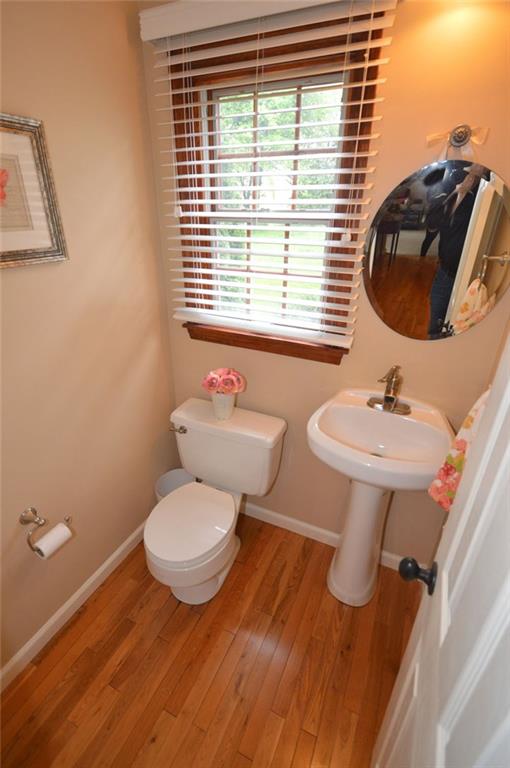 107 Yorktown Road Canonsburg, PA 15317 - Photo 11 of 25 Cute main level powder room!
