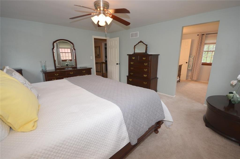 107 Yorktown Road Canonsburg, PA 15317 - Photo 14 of 25 Neutral carpeting and lovely wall color