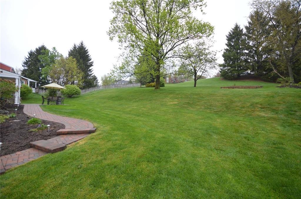 107 Yorktown Road Canonsburg, PA 15317 - Photo 23 of 25 Delightful