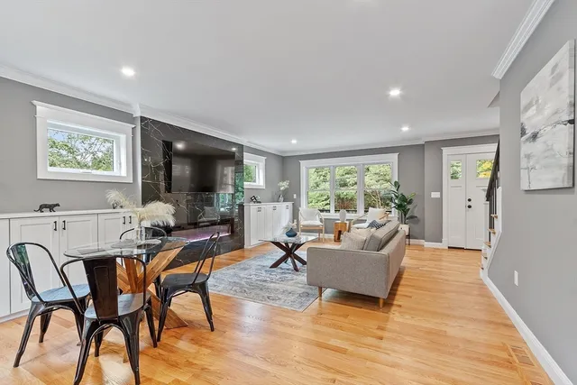 $1,250,000 | 15 A Park Street, North Reading, MA 01864