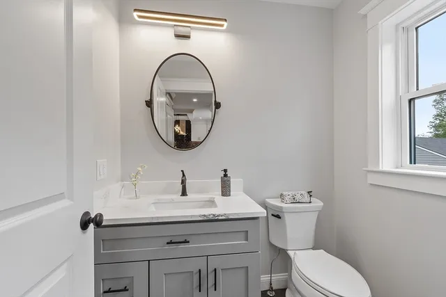 $1,250,000 | 15 A Park Street, North Reading, MA 01864