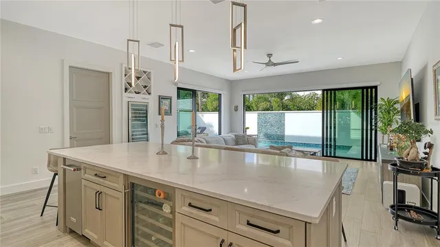 $3,100,000 | 1659 Devonshire Lane, Sarasota, FL 34236
