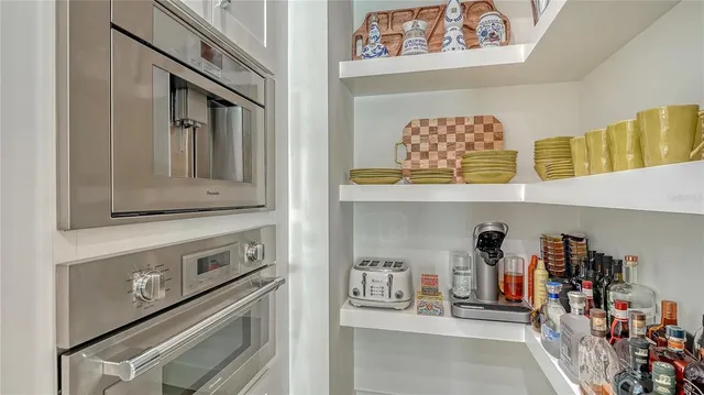 $3,100,000 | 1659 Devonshire Lane, Sarasota, FL 34236