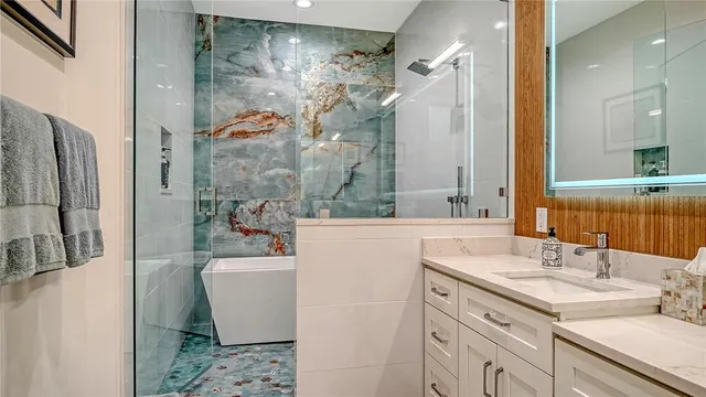 $3,100,000 | 1659 Devonshire Lane, Sarasota, FL 34236