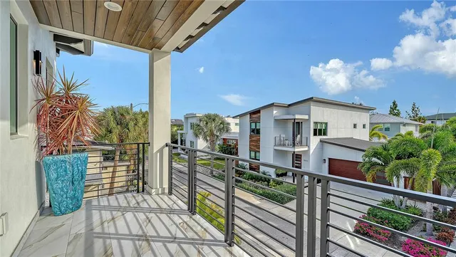 $3,100,000 | 1659 Devonshire Lane, Sarasota, FL 34236