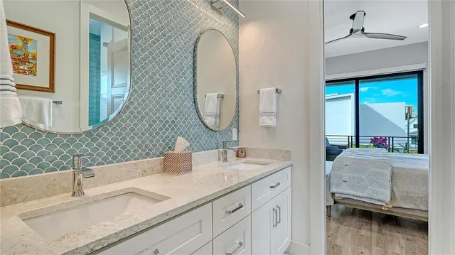 $3,100,000 | 1659 Devonshire Lane, Sarasota, FL 34236