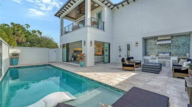 $3,100,000 | 1659 Devonshire Lane, Sarasota, FL 34236