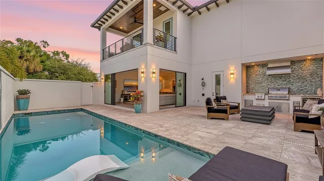 $3,100,000 | 1659 Devonshire Lane, Sarasota, FL 34236