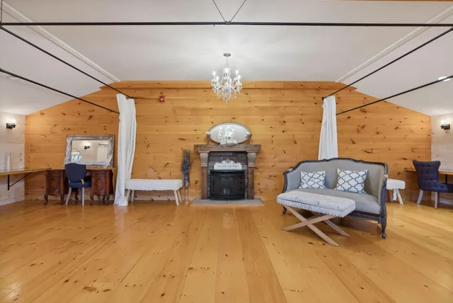 $2,150,000 | 78-98 Hussey Hill Road, Oakland, ME 04963