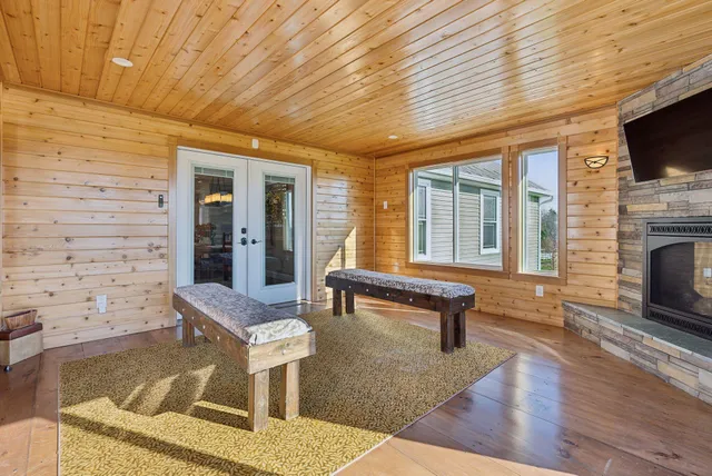 $2,150,000 | 78-98 Hussey Hill Road, Oakland, ME 04963