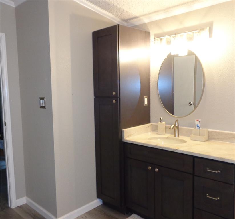 5525 Cedar Oaks Road Grandview, TX 76050 - Photo 18 of 40 All new actual wood cabinets